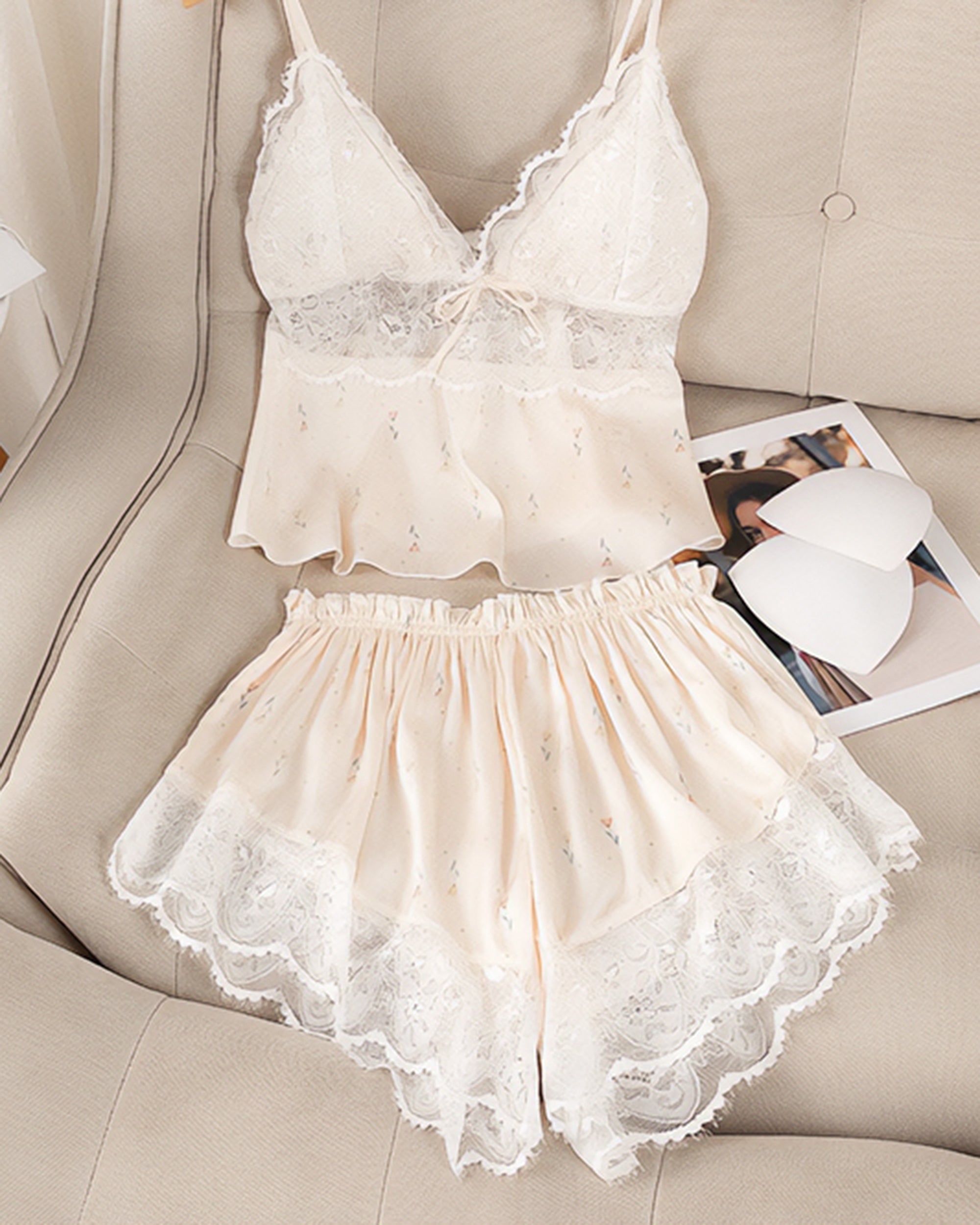 White Petal Set